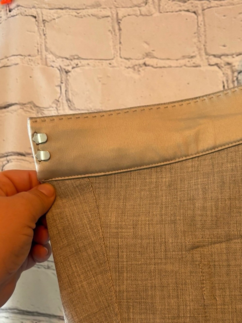 Aritzia Babaton Happy Hour Skirt Size 2 Wrap Mini Asymmetrical Cargo - Picture 7 of 15